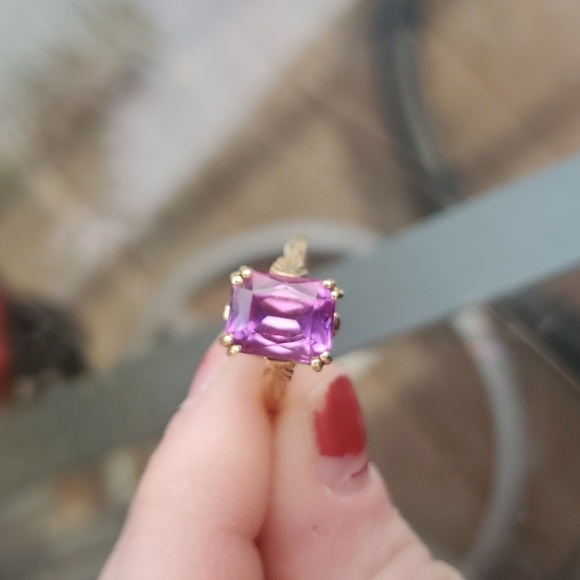 Pink/purple 14k ring - Picture 4 of 9
